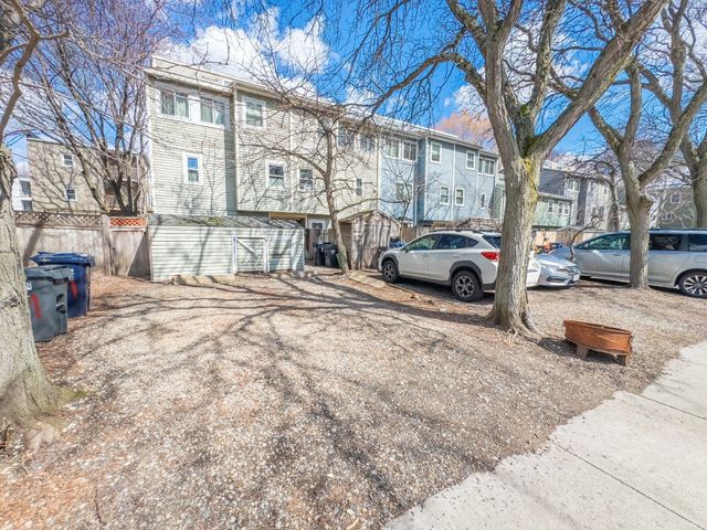 169 Erie Street 2, Cambridge, MA 02139