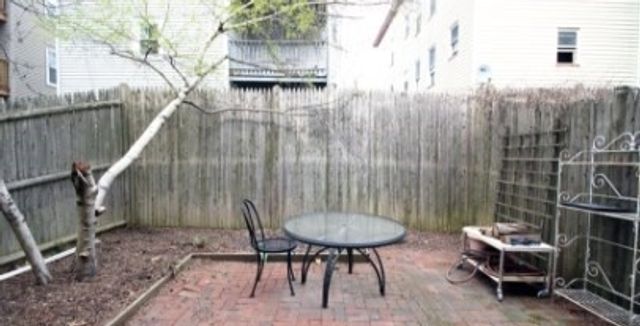169 Erie Street 2, Cambridge, MA 02139
