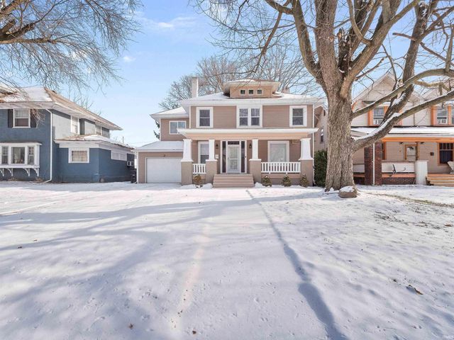 2713 Fairfield Avenue, Fort Wayne, IN 46807