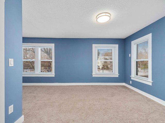 2713 Fairfield Avenue, Fort Wayne, IN 46807