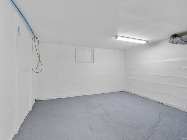 2713 Fairfield Avenue, Fort Wayne, IN 46807