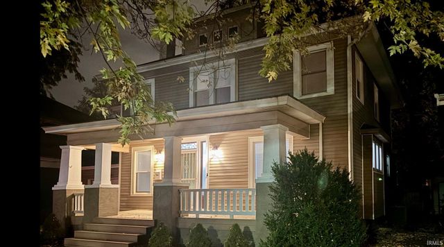 2713 Fairfield Avenue, Fort Wayne, IN 46807