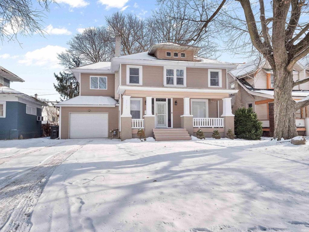 2713 Fairfield Avenue, Fort Wayne, IN 46807