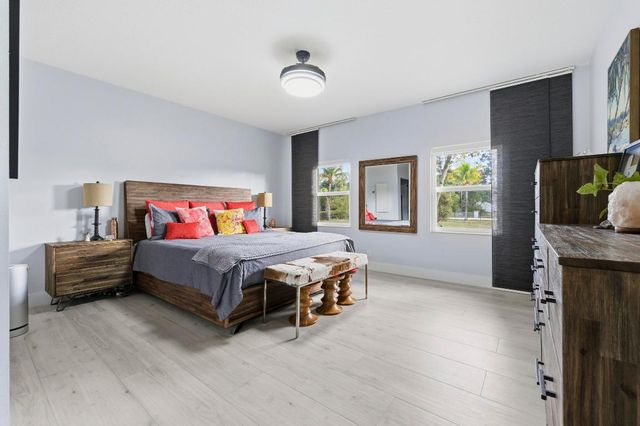 13595 89th Place N, West Palm Beach, FL 33412