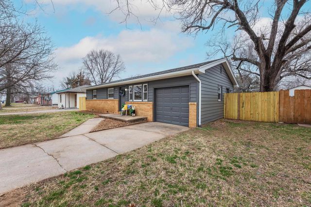 145 N SABIN ST, Wichita, KS 67212