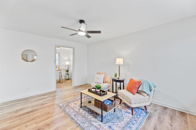 145 N SABIN ST, Wichita, KS 67212