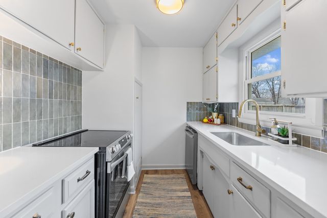 145 N SABIN ST, Wichita, KS 67212