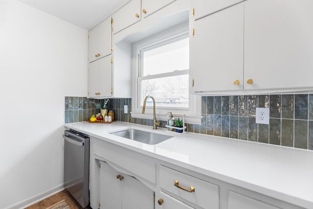 145 N SABIN ST, Wichita, KS 67212