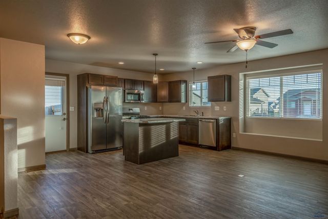 619 BOSWELL BLVD, Box Elder, SD 57719