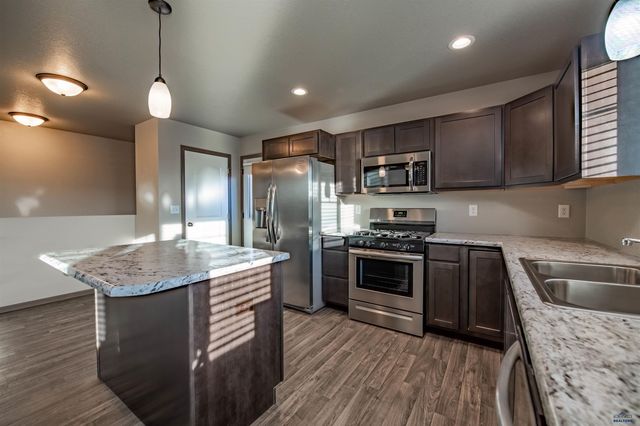 619 BOSWELL BLVD, Box Elder, SD 57719