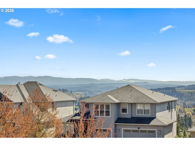 12541 Se HADEED Dr, Happy Valley, OR 97086