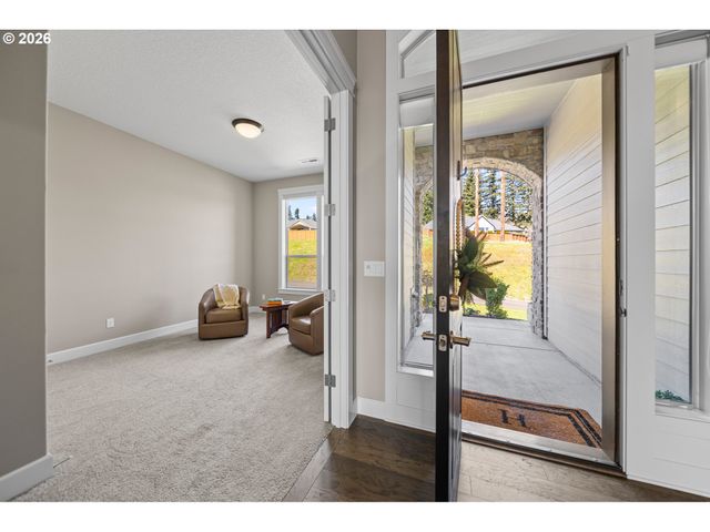 12541 Se HADEED Dr, Happy Valley, OR 97086