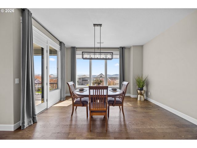 12541 Se HADEED Dr, Happy Valley, OR 97086