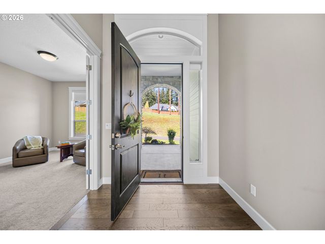 12541 Se HADEED Dr, Happy Valley, OR 97086