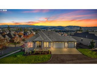 12541 Se HADEED Dr, Happy Valley, OR 97086