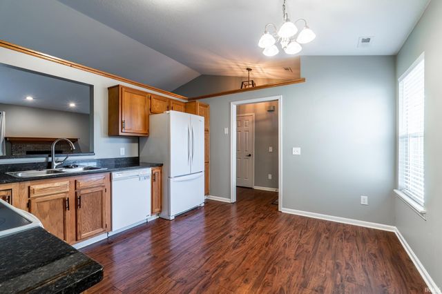 2316 Sweet Cider Road, Fort Wayne, IN 46818