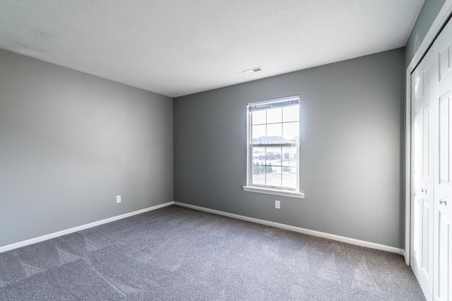 2316 Sweet Cider Road, Fort Wayne, IN 46818
