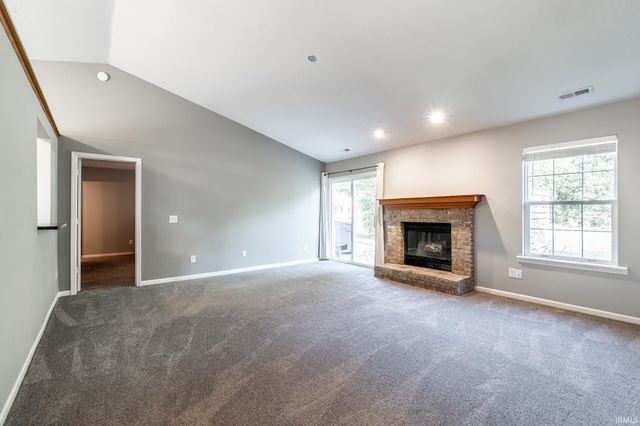 2316 Sweet Cider Road, Fort Wayne, IN 46818