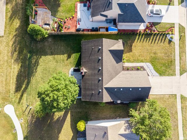 2316 Sweet Cider Road, Fort Wayne, IN 46818