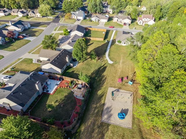 2316 Sweet Cider Road, Fort Wayne, IN 46818