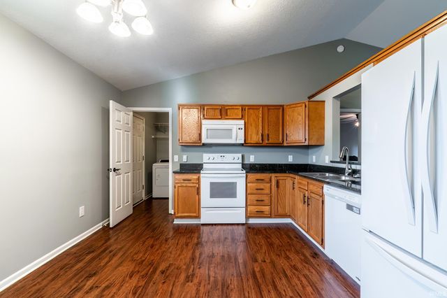 2316 Sweet Cider Road, Fort Wayne, IN 46818