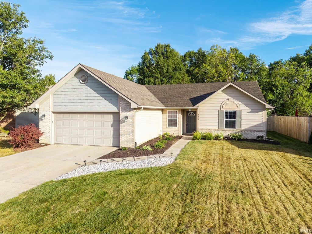 2316 Sweet Cider Road, Fort Wayne, IN 46818