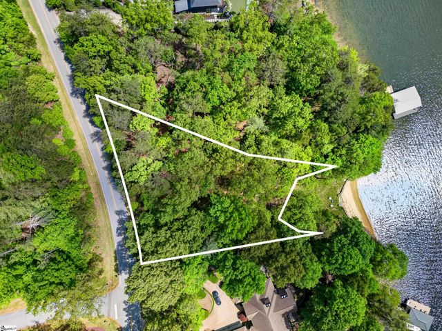 1875 Cleo Chapman Highway, Sunset, SC 29685