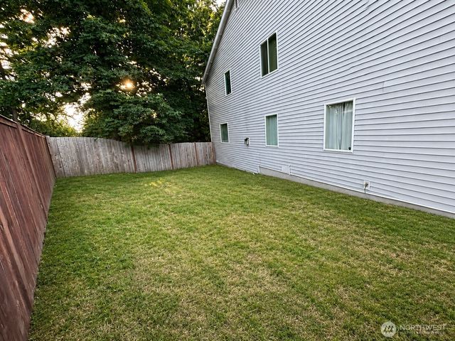 2503 Redwood Court SE, Auburn, WA 98092