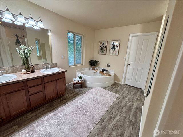2503 Redwood Court SE, Auburn, WA 98092
