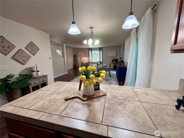 2503 Redwood Court SE, Auburn, WA 98092