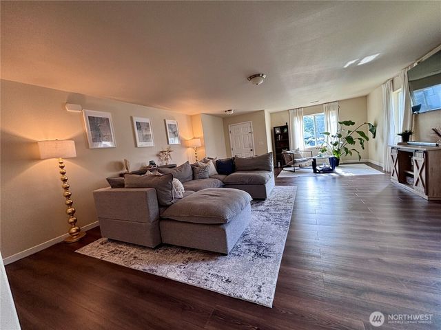 2503 Redwood Court SE, Auburn, WA 98092