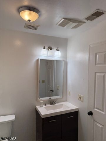 1026 Castle Rd, Mahwah Twp., NJ 07430