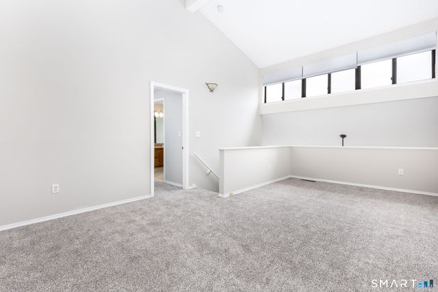 25 Stanley Street B8, West Hartford, CT 06107