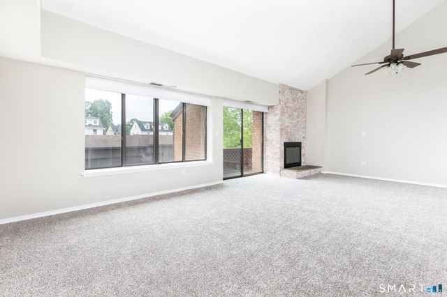 25 Stanley Street B8, West Hartford, CT 06107