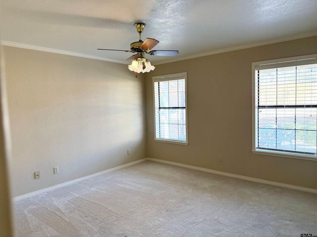 1124 Hillside Drive, Athens, TX 75751