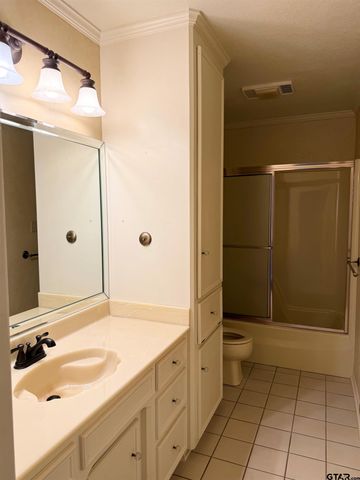 1124 Hillside Drive, Athens, TX 75751