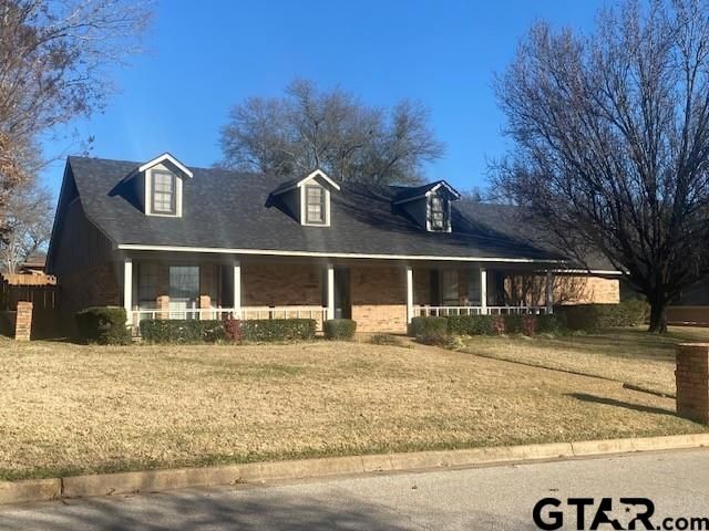 1124 Hillside Drive, Athens, TX 75751