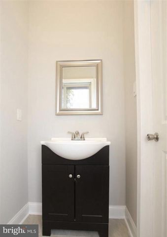 758 N 43RD ST, Philadelphia, PA 19104