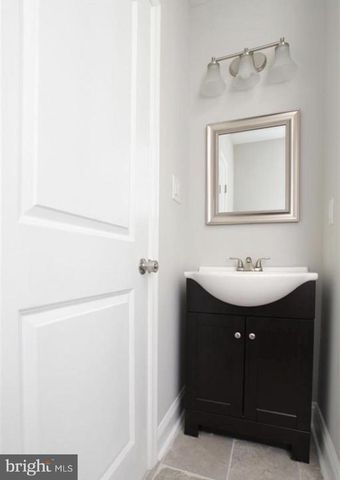 758 N 43RD ST, Philadelphia, PA 19104