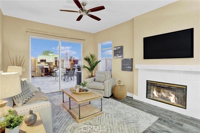 25099 Calle Entradero, Murrieta, CA 92563