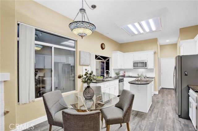 25099 Calle Entradero, Murrieta, CA 92563