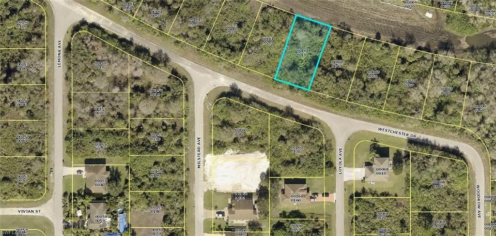 446 Westchester DR, LEHIGH ACRES, FL 33972 — exterior