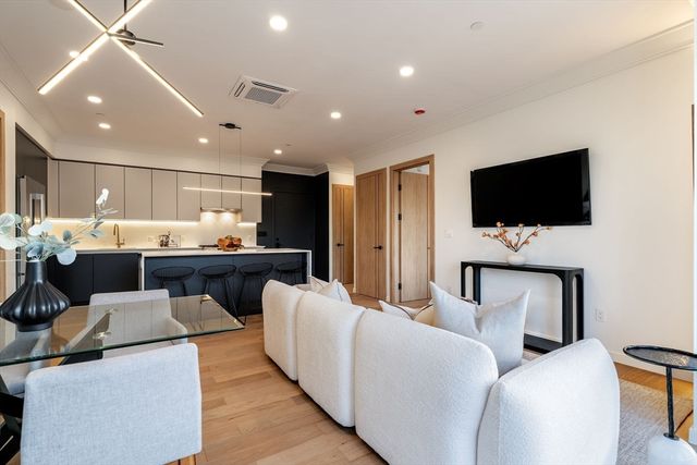 388 Washington Street 201, Quincy, MA 02169