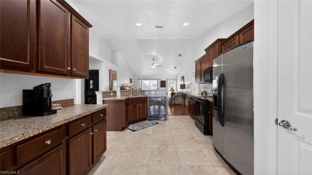 362 Salvador DR, Punta Gorda, FL 33983