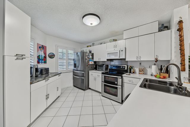 6674 Montego Bay Boulevard D, Boca Raton, FL 33433