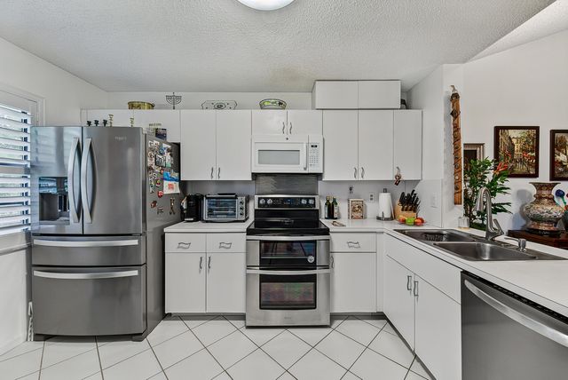 6674 Montego Bay Boulevard D, Boca Raton, FL 33433