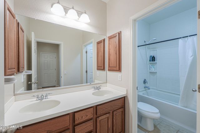 42519 W CHEYENNE Drive, Maricopa, AZ 85138