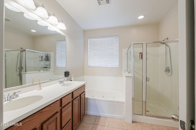 42519 W CHEYENNE Drive, Maricopa, AZ 85138