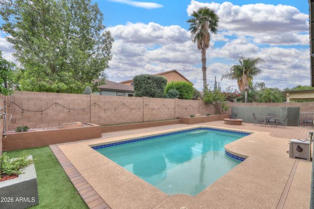 42519 W CHEYENNE Drive, Maricopa, AZ 85138