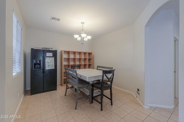 42519 W CHEYENNE Drive, Maricopa, AZ 85138